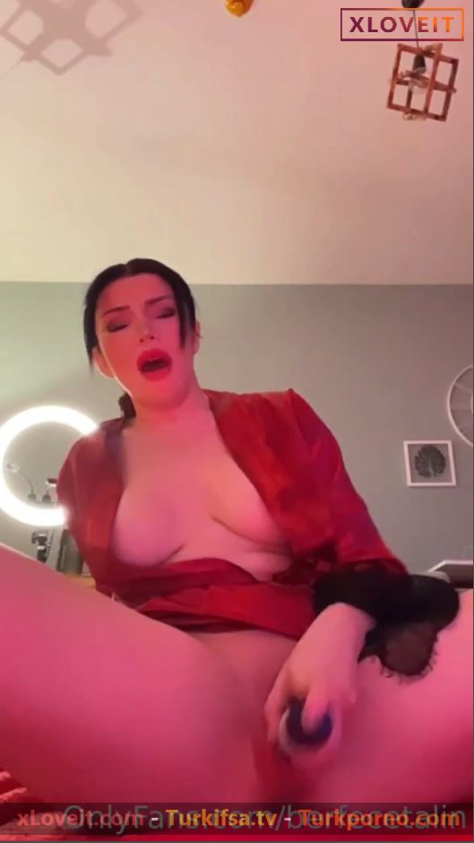 Berfe Ece Talin ifşa nude mastürbasyon dildo saplama seyret